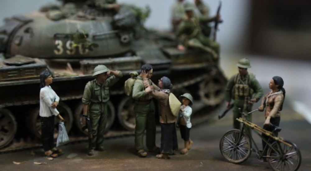 mô hình quân sự